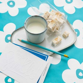 oilcloth-Loemen-Blauw-lola
