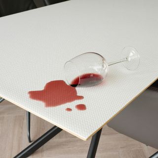wine stain-white-moisture-moltonTable Protector-Bulgomme-Tafelmolton-Wijnkringen-Onderdafeklik