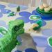 lola-Blauw-flower-beige-oilcloth-green 


